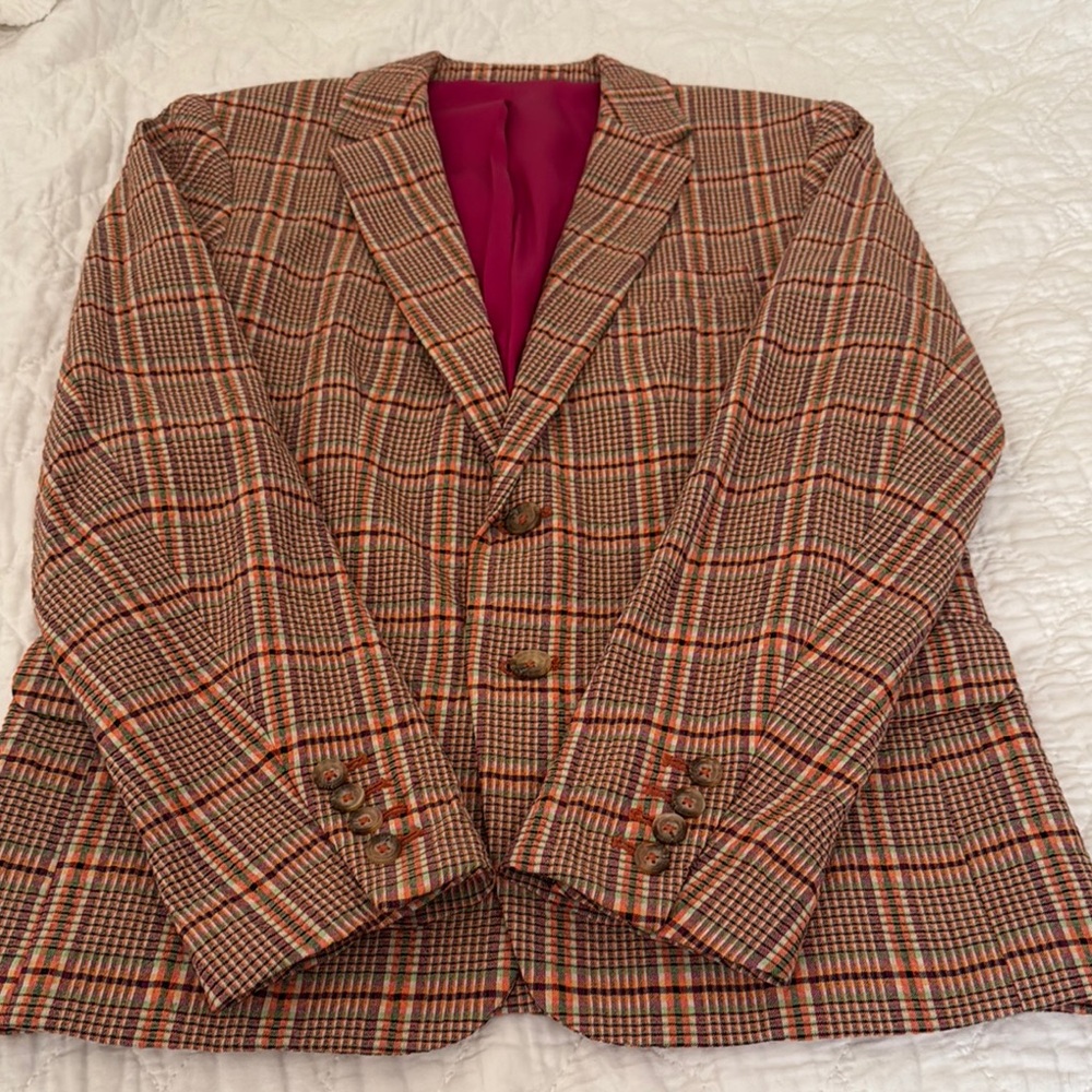 Classic Checkered Blazer - Brown and Red